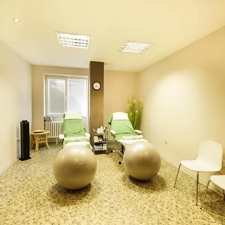 Hotel Maj 3*