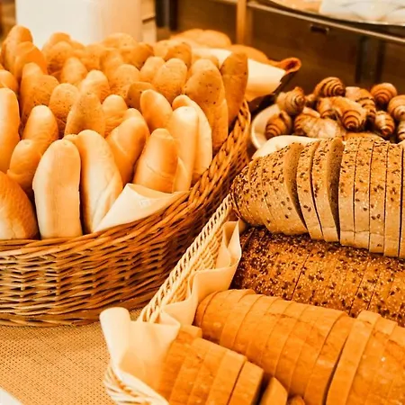 Отель Maj Medical Wellness 3*