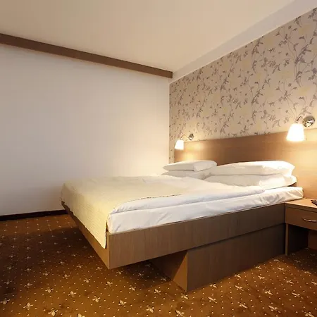 Maj Medical Wellness Отель 3*